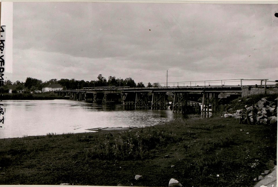 Eisenbahnbrücke Kolomea (BildID 15738008)