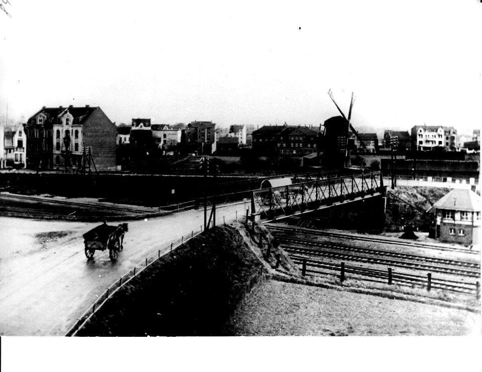 Eisenbahnbruecke Friemersheim