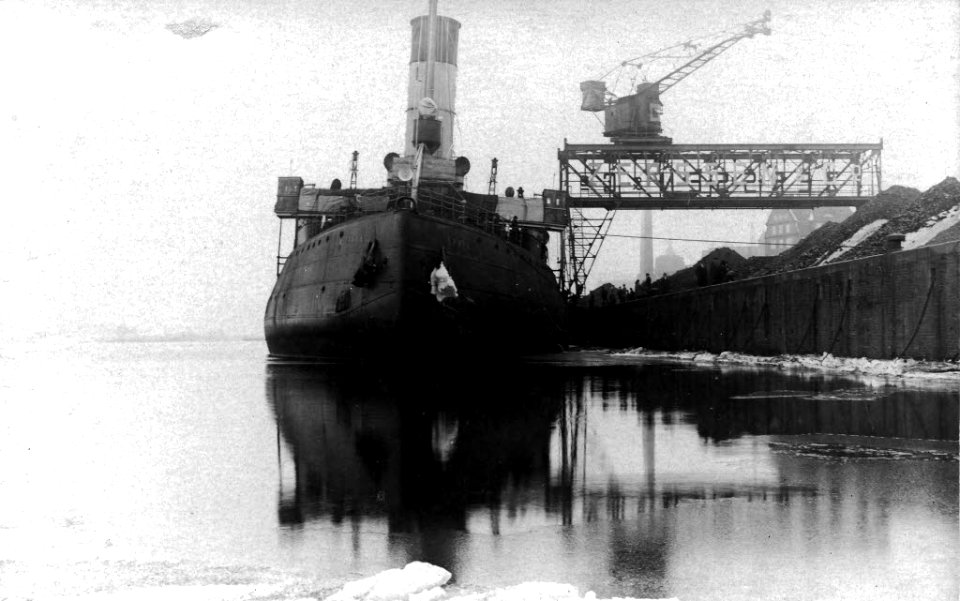 Eisbrecher JERMAK (russ.) (Kiel 46.111)