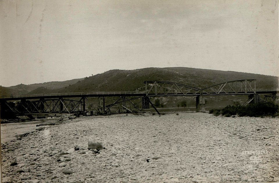 Eisenbahnbrücke, Synowudsko. (BildID 15517690)