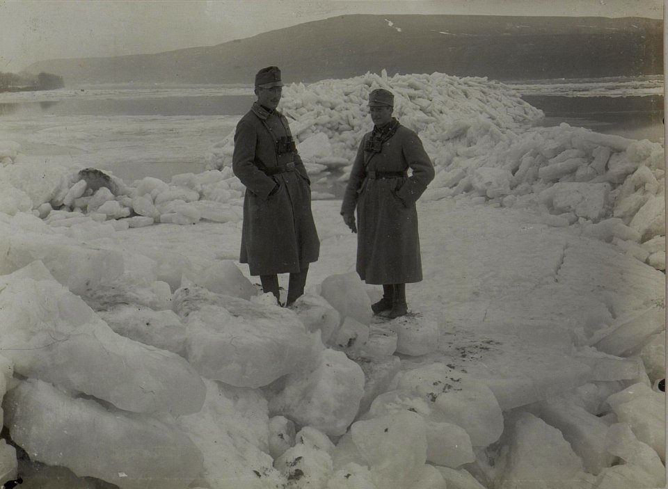 Eisstoss im Dnjester am 27. Dezember 1915. (BildID 15448289)