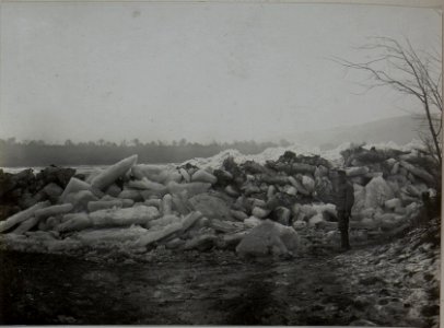 Eisstoss im Dnjester am 27. Dezember 1915. (BildID 15448275)
