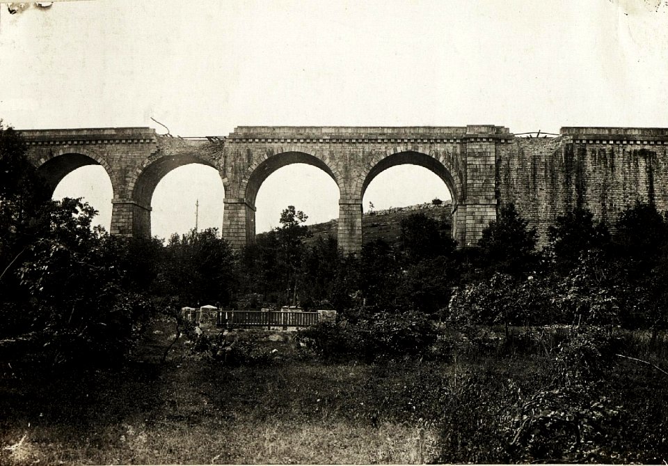EisenbahnviaduktKkote 36 östlich Monfalcone (BildID 15595083)