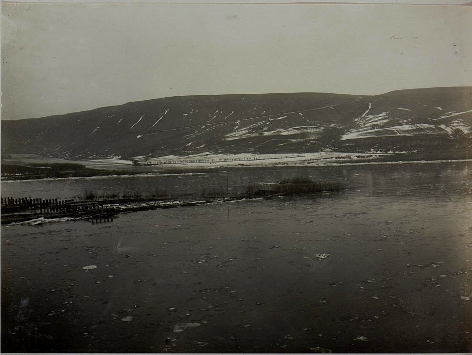 Eisstoss im Dnjester am 27. Dezember 1915. (BildID 15448282)