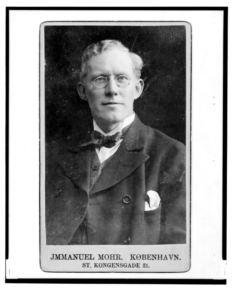 Ejnar Ditlevsen, Danish zoologist, half-length portrait, facing front