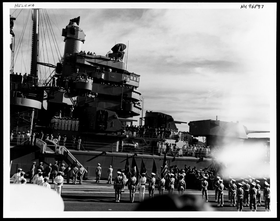 Eisenhower disembarks from the USS Helena (96897)