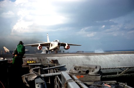 EKA-3B launch USS America (CVA-66) 1968
