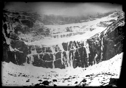 El circ de Gavarnie, nevat (AFCEC SOLER D 2467bis)