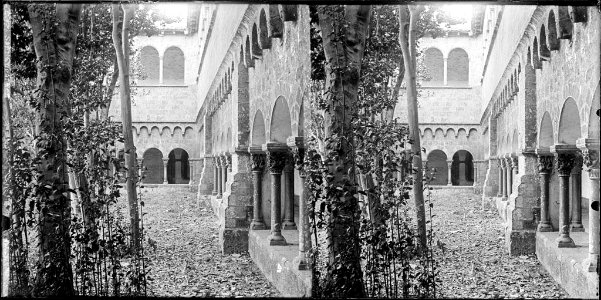 El claustre del monestir de Sant Cugat
