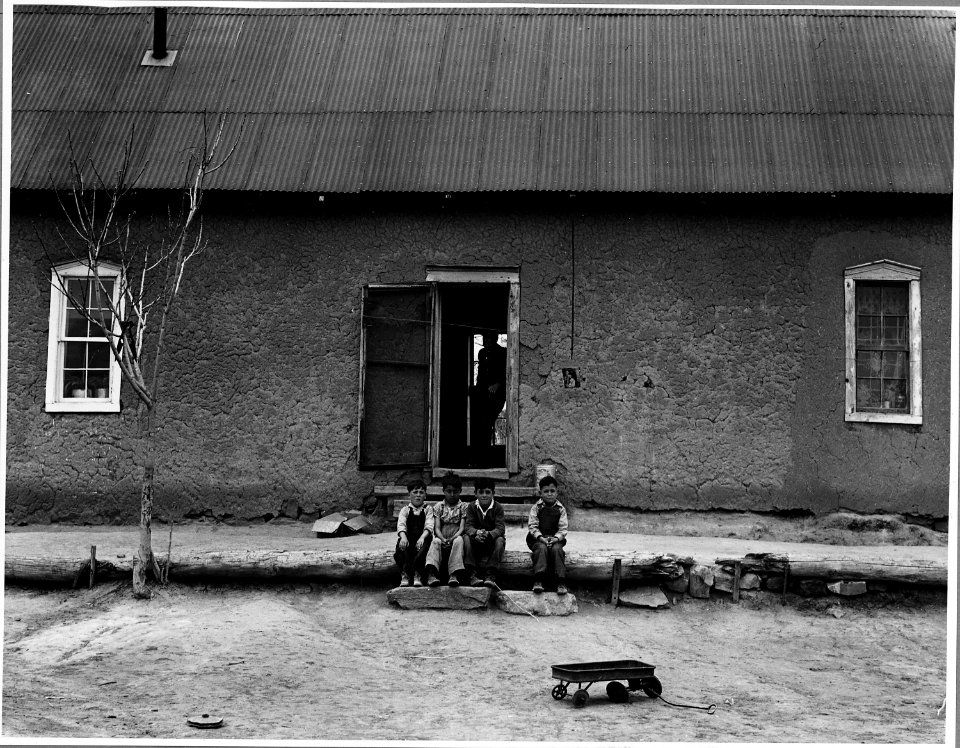 El Cerrito, San Miguel County, New Mexico. Buildings are of many different shapes and sizes. Notic . . . - NARA - 521154