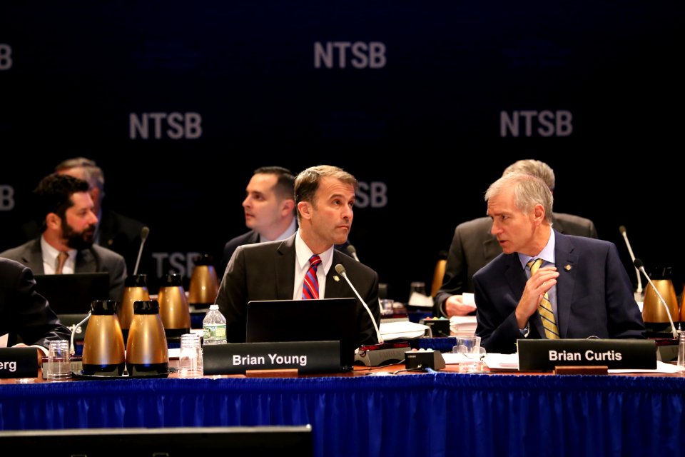 EL FARO Board Meeting (24151125967)