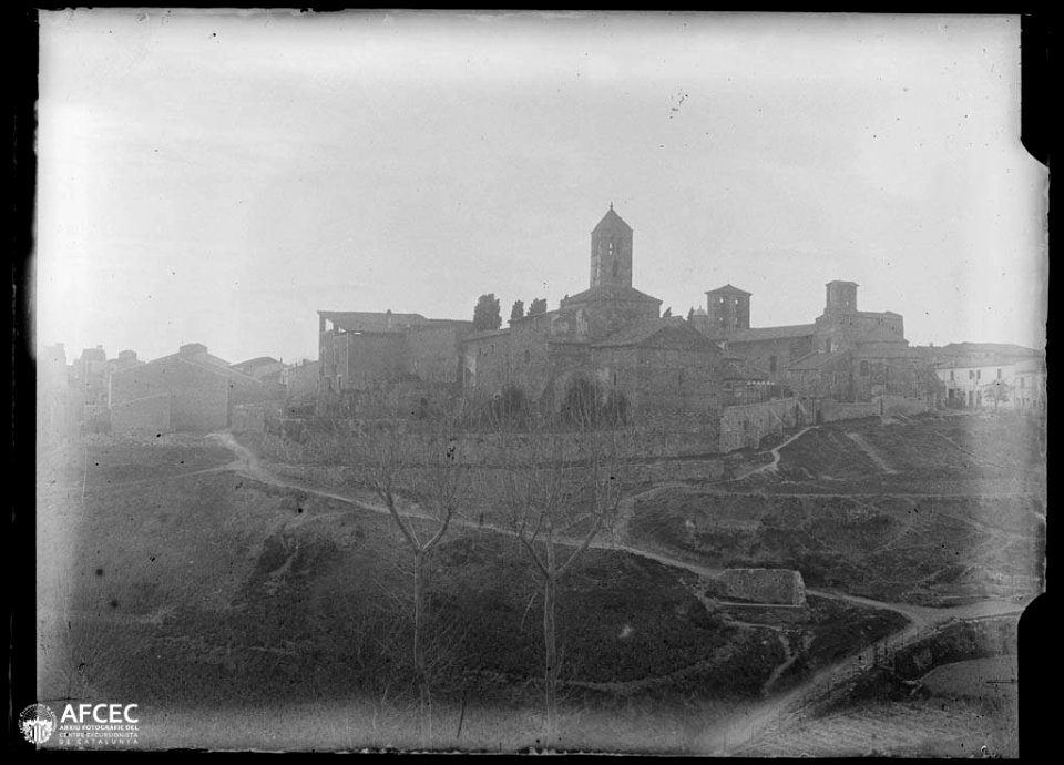 El conjunt monumental de les esglésies de Sant Pere de Terrassa (AFCEC MORELLO A 7509)