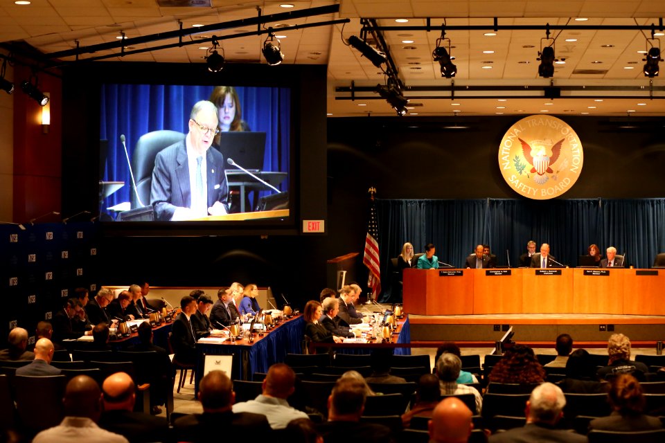 EL FARO Board Meeting (39010010411)