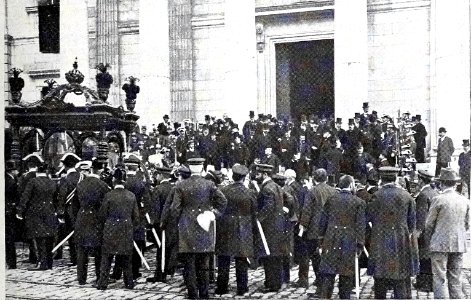 El entierro del Marqués de la Vega de Armijo saliendo del Congreso, por Cifuentes photo