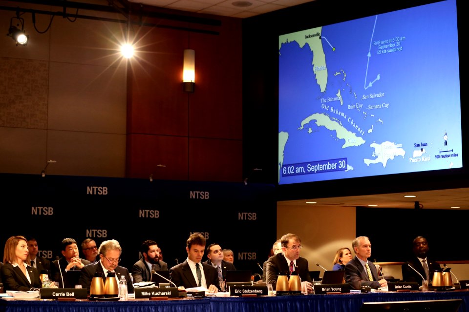 EL FARO Board Meeting (25138917248)