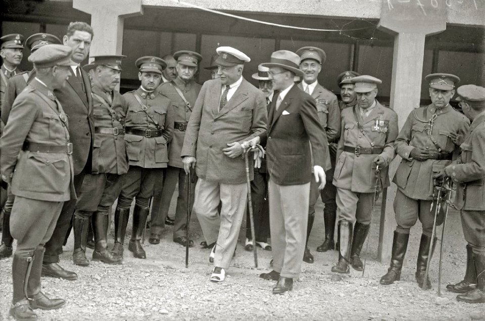 El general Miguel Primo de Rivera en San Sebastián (1 de 15) - Fondo Car-Kutxa Fototeka