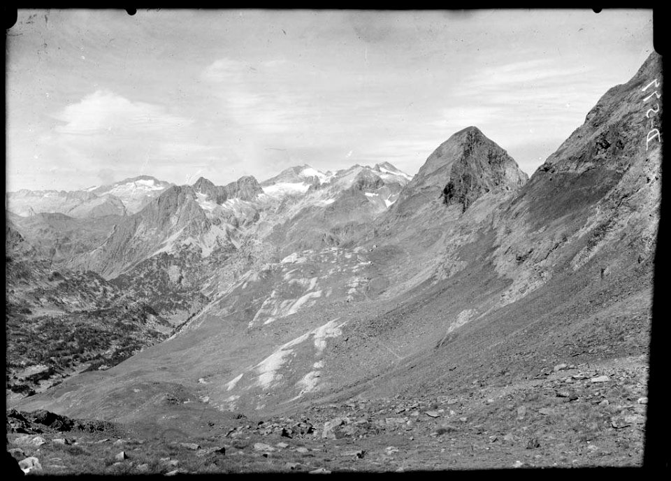 El massís del Posets i del Perdiguero des del coll de la Picada