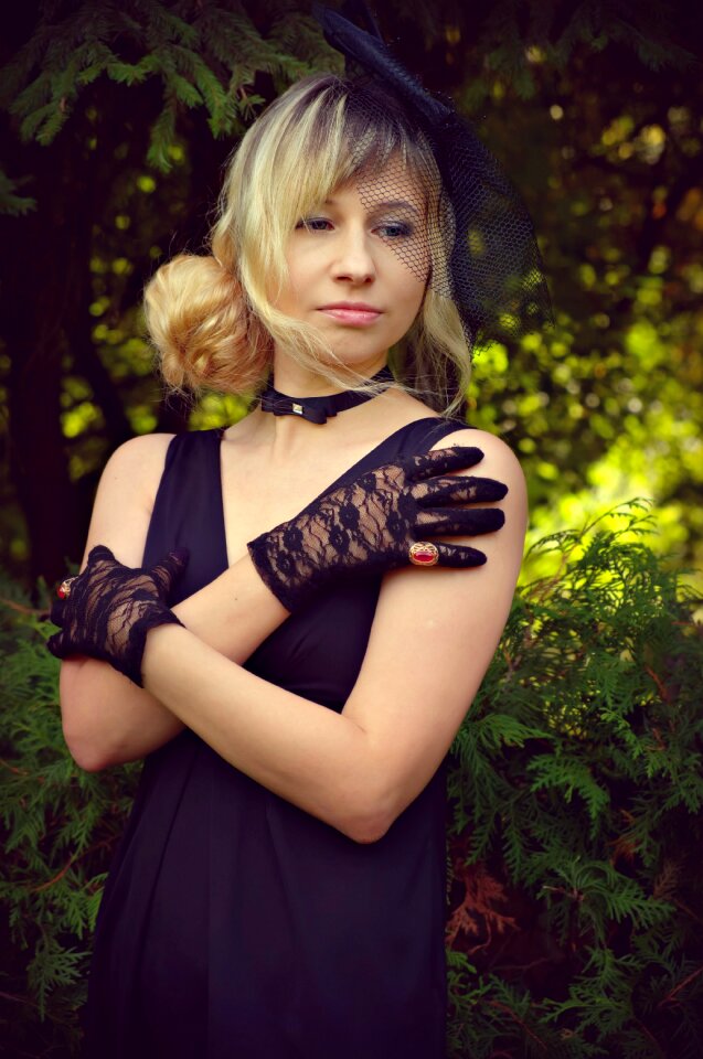 Park woman blonde