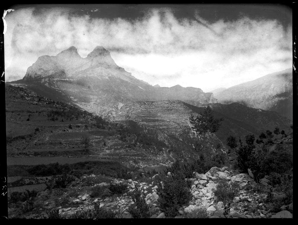 El Pedraforca vist des del coll de la Font del Faig