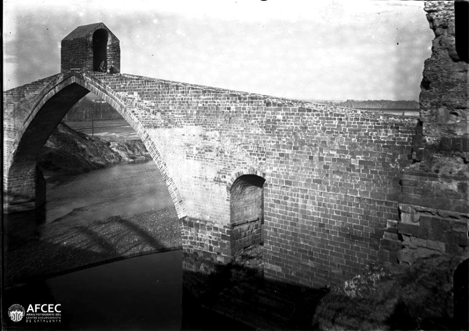El Pont del Diable sobre el riu Llobregat