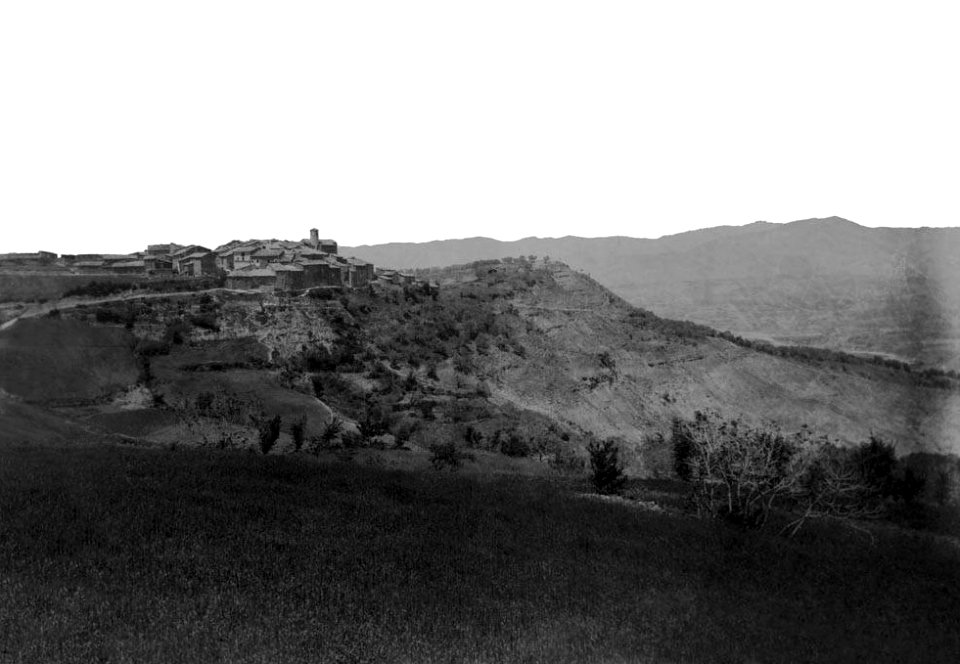 El poble de Sant Salvador de Toló (restored)