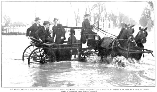 El rey en la inundación de Sevilla, de Campúa, Mundo Gráfico, 14-02-1912 photo