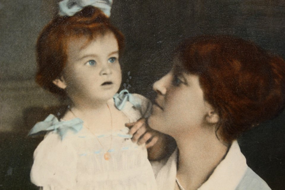 Elena Errázuriz Mackenna (1892-1959)