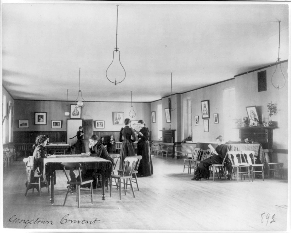 Georgetown Convent, Washington, D.C. - students in study hall LCCN2001698339