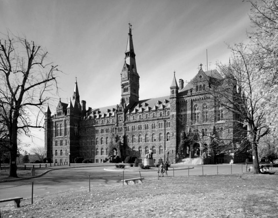 Georgetown University, Healy Building