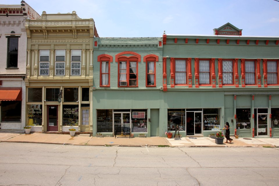 Georgia Avenue - Louisiana, Missouri (27997709137)