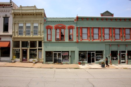 Georgia Avenue - Louisiana, Missouri (27997709137)