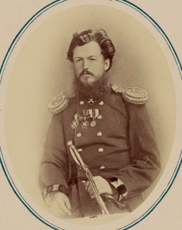 Georgievskie kavalery i nagrazhdennye zolotym oruzhiem. Za vziatie ukriep. Dzhizag (sic). 18 Oktiabria. 1866 g. Sht. Kap. Artil. E. V. Shnitsberg LCCN2007678455