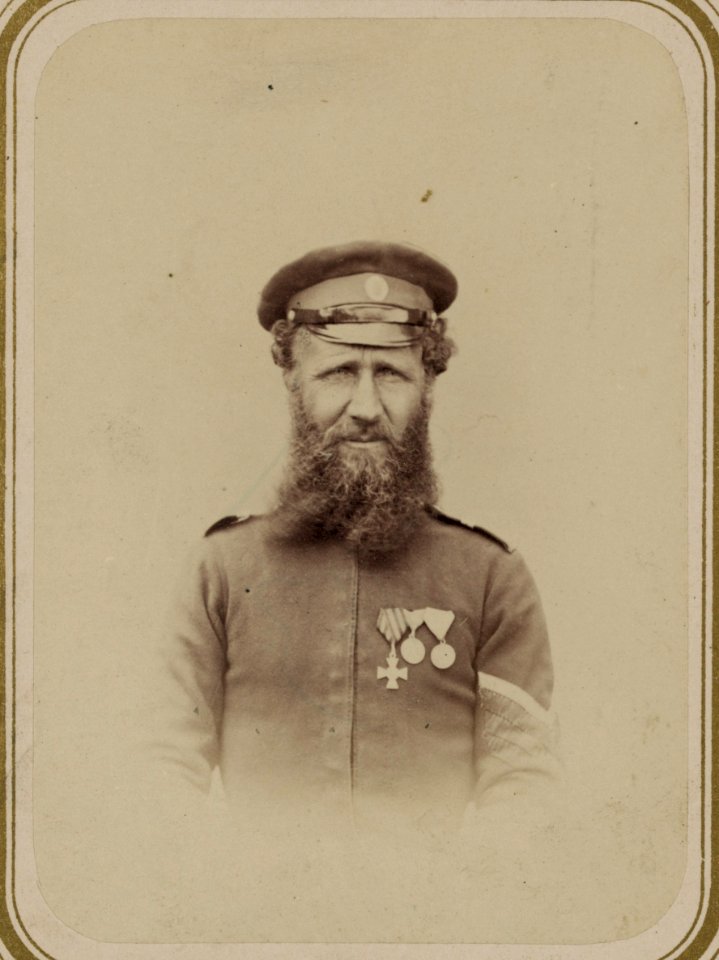 Georgievskie kavalery imieiushchie znaki otlichiia voennago ordena. Za vziatie gor. Tashkenda 18-go Iiunia 1865 g. Ural. Kaz. V. uriadn. Bukin LCCN2007678435
