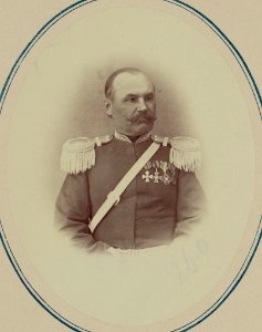 Georgievskie kavalery i nagrazhdennye zolotym oruzhiem. Za dielo pod Ikanom s 3-go po 7-e Dekab. 1864 g. Pol. Ur. K. V. V. R. Sierov LCCN2007678355