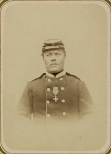 Georgievskie kavalery imieiushchie znaki otlichiia voennago ordena. Za zashchitu Samarkanda s 2-go po 8-e Iiunia 1868 g. Bezsr. Okonev LCCN2007680335