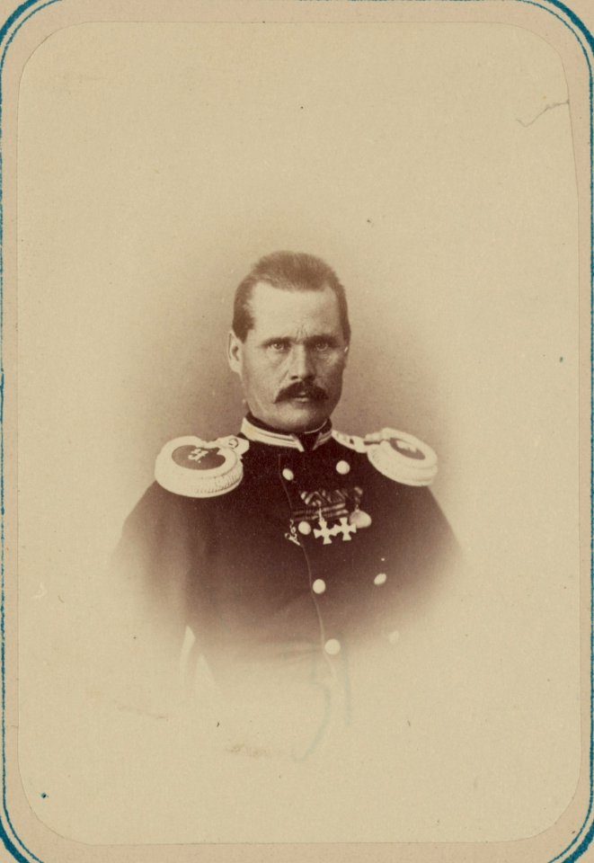 Georgievskie kavalery imieiushchie znaki otlichiia voennago ordena. Za vziatie gor. Tashkenda 18-go Iiunia 1865 g. Praporshch. V. F. Aleksandrov LCCN2007678424