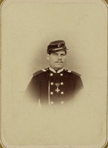 Georgievskie kavalery imieiushchie znaki otlichiia voennago ordena. Za vziatie gor. Tashkenda 18-go Iiunia 1865 g. Tash. Gosp. Kom. unt-of Gladyshev LCCN2007678432