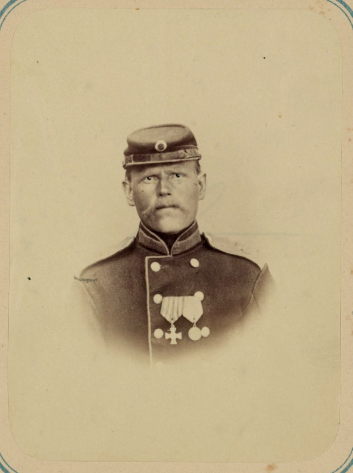 Georgievskie kavalery imieiushchie znaki otlichiia voennago ordena. Za vziatie ukr. Dizag (sic) 18 Okt. 1866 g. 5-go Turk. Lin. Batal. riad. Ershov LCCN2007678497