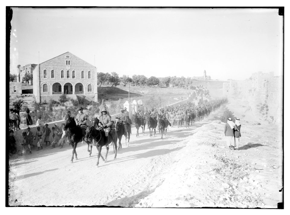 Ger. & Turk. (i.e., German and Turkish) prisoners entering Jerus. (i.e., Jerusalem), near Rashidieh School. Present Rockefeller Museum LOC matpc.08067