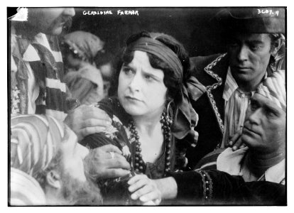 Geraldine Farrar LCCN2014699897