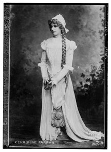 Geraldine Farrar LCCN2014714411