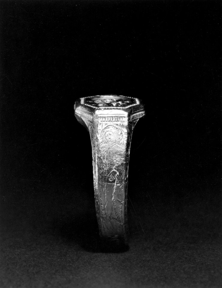 German - Signet Ring - Walters 572050