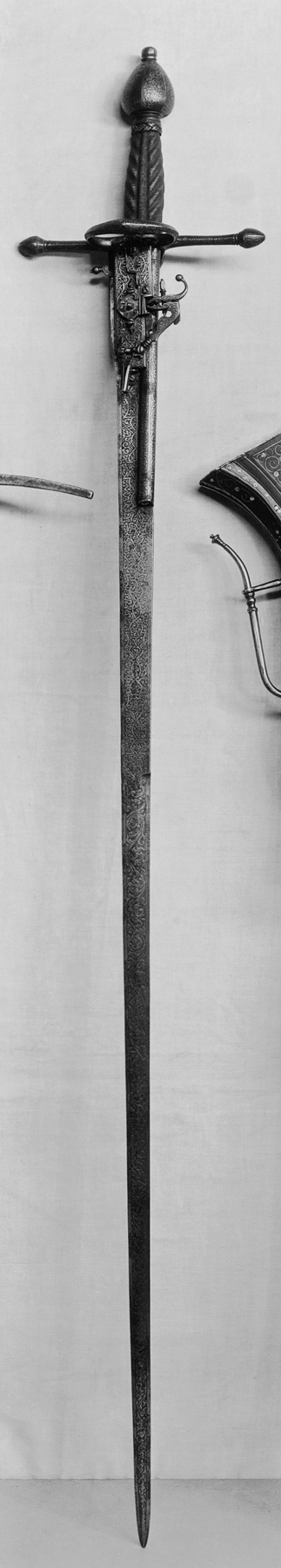 German - Combination Sword and Wheel-lock Pistol - Walters 51509 - Group