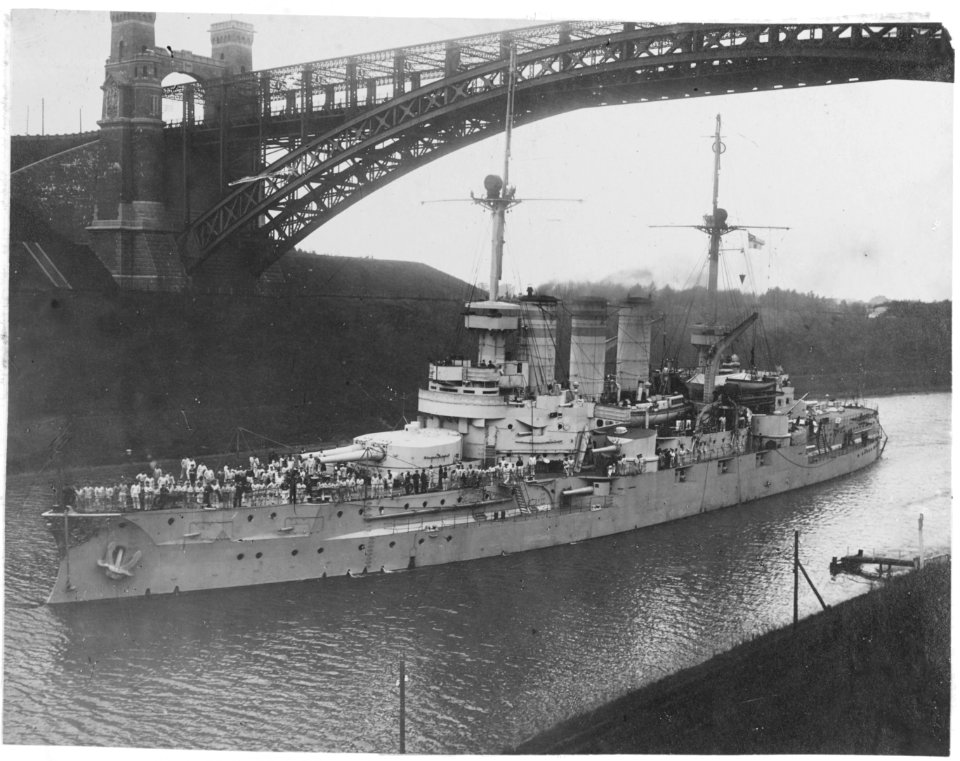 German battleship SMS Lothringen underway in the Kiel Canal (NH 46821) - Original