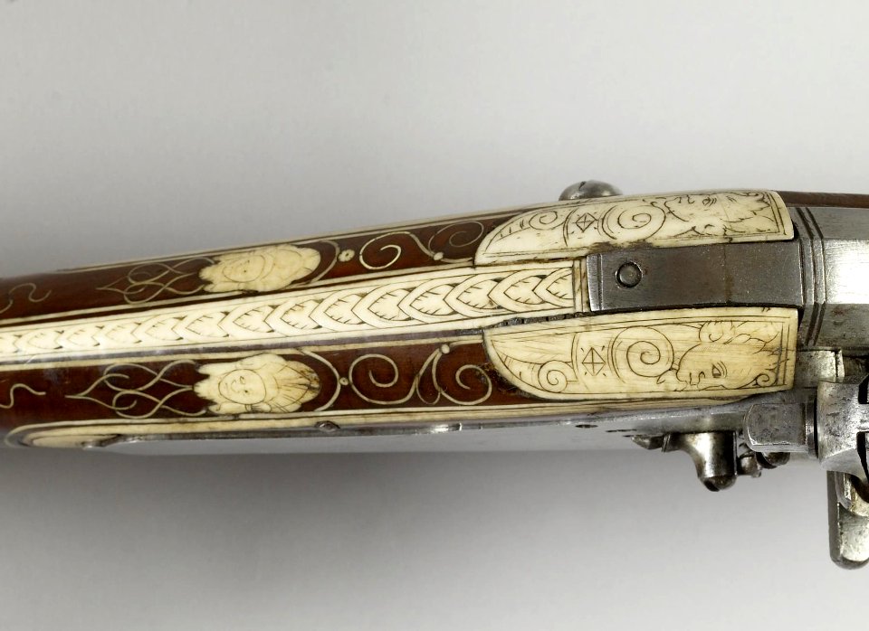 German - Wheellock pistol with inlaid grotesque masks - Walters 51441 - Detail B