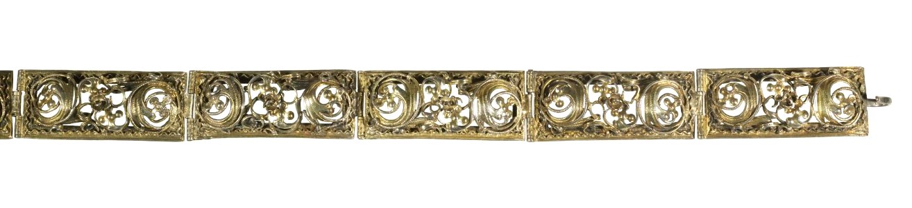 German - Women's Girdle with Hexagram Pendant - Walters 571866 - Detail B