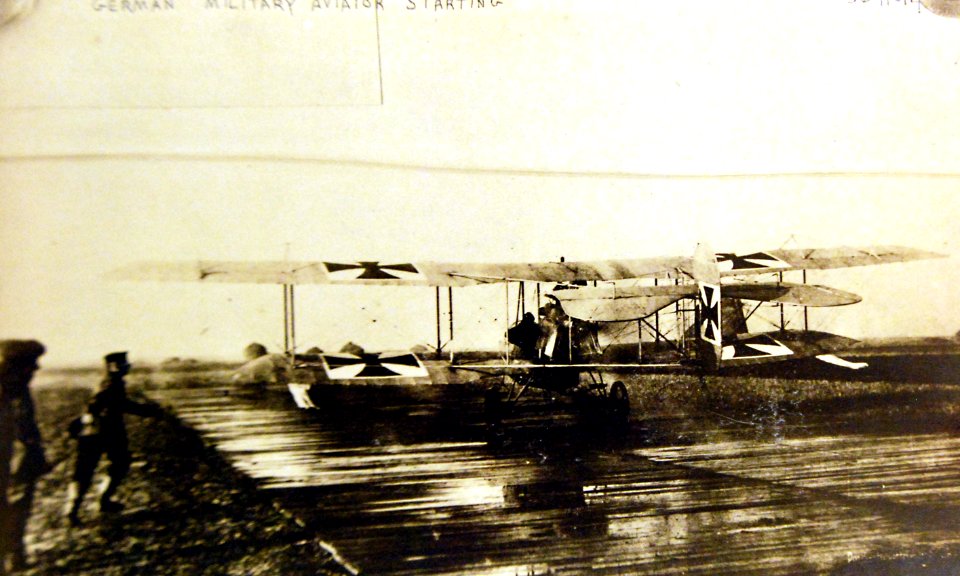 German Aviator starting on a flight, WWI (29533136746)