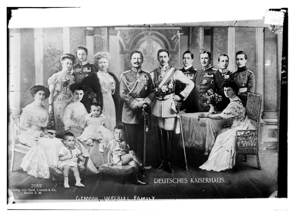 German Imperial Family LCCN2014689099