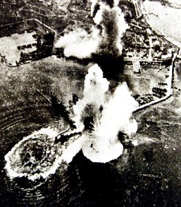 German dive bombers attacking harbor installations, Piraeus, Greece, 1941 (24519722426)