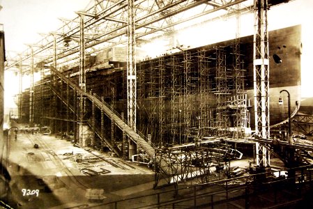 German ocean liner Bismarck under construction (27755368680)